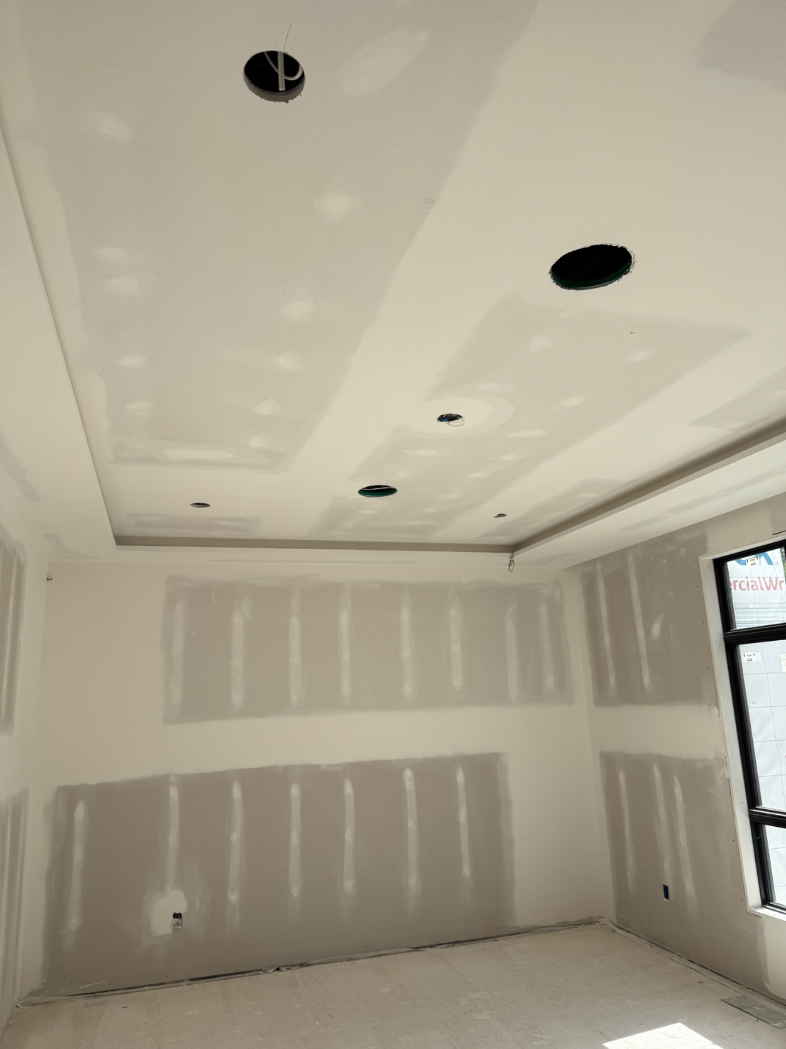 Drywall taping and finishing in an Ottawa residential project